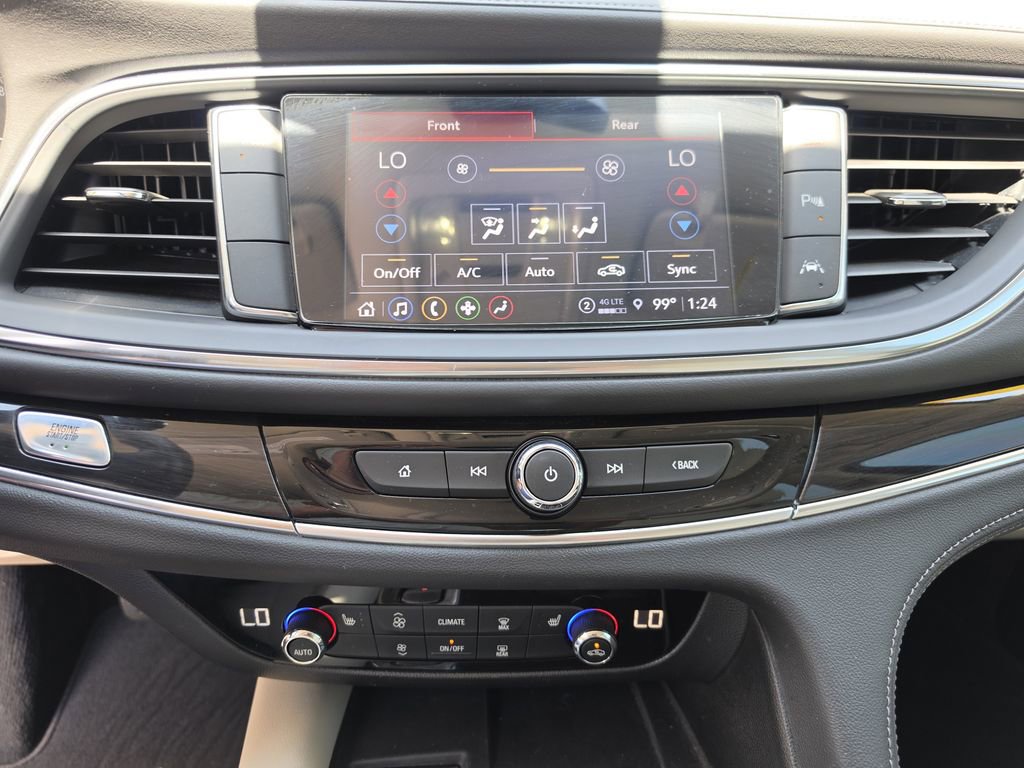 Used 2023 Buick Enclave Essence FWD image 21