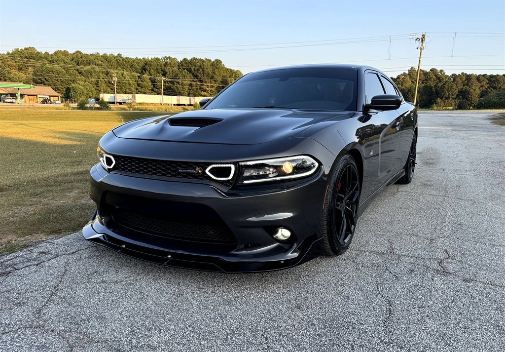 Used 2016 Dodge Charger R/T Scat Pack w/ Driver Confidence Group image 1