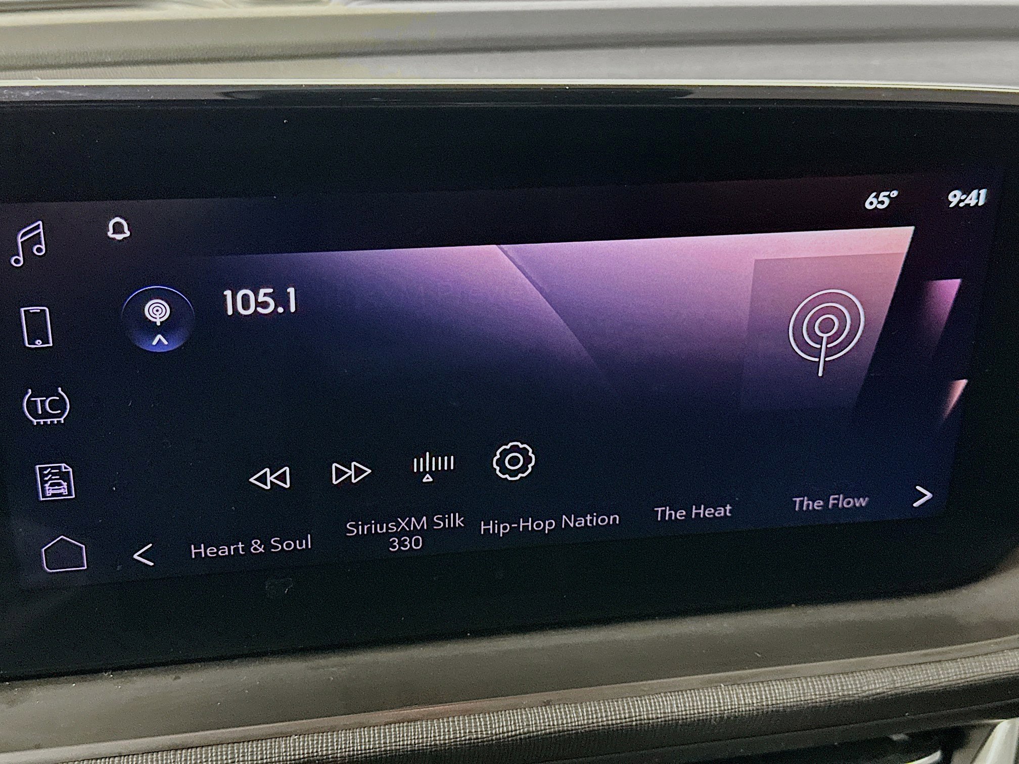 Used 2024 Buick Envista Preferred image 21