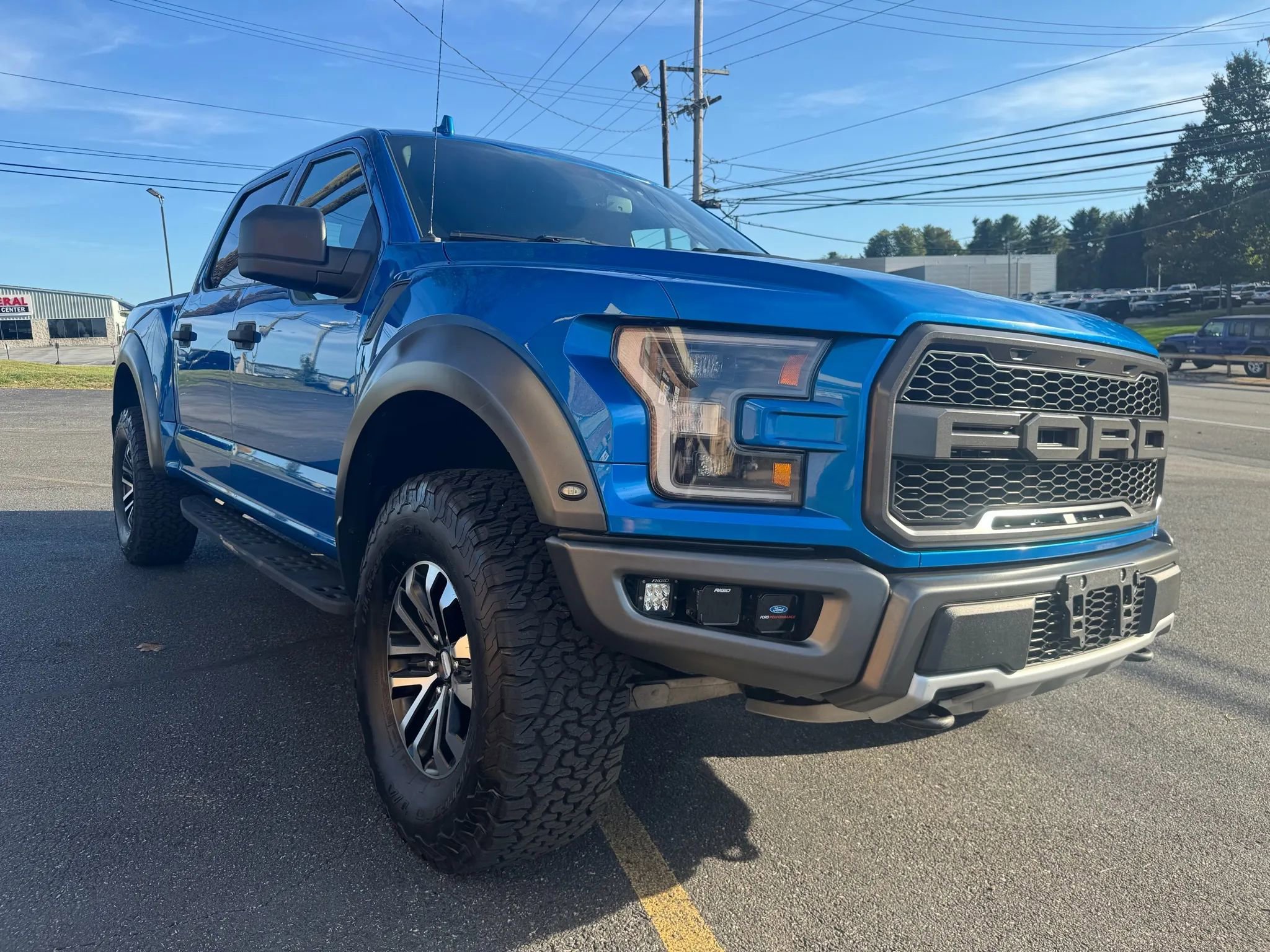 Used 2020 Ford F150 Raptor image 3