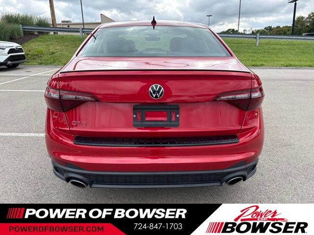 Used 2023 Volkswagen Jetta GLI Autobahn FWD image 4