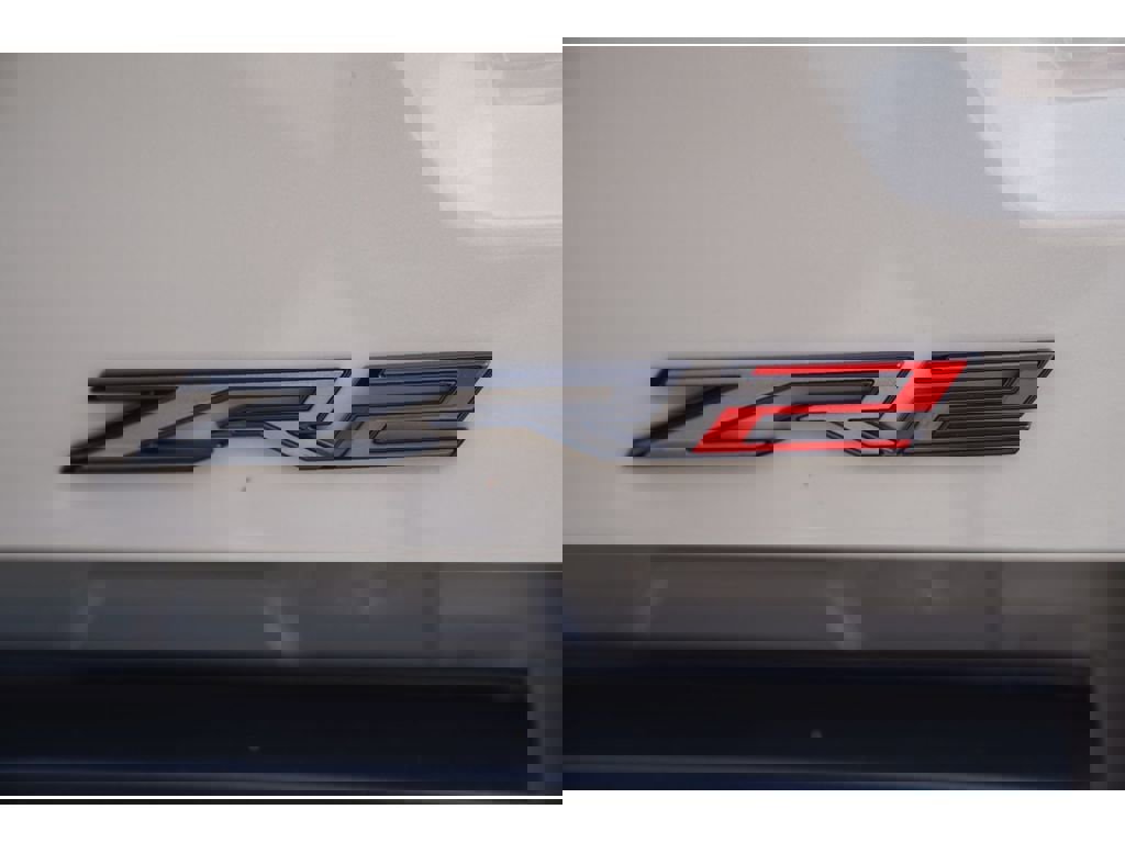 Used 2024 Chevrolet Colorado ZR2 w/ ZR2 Convenience Package III image 10