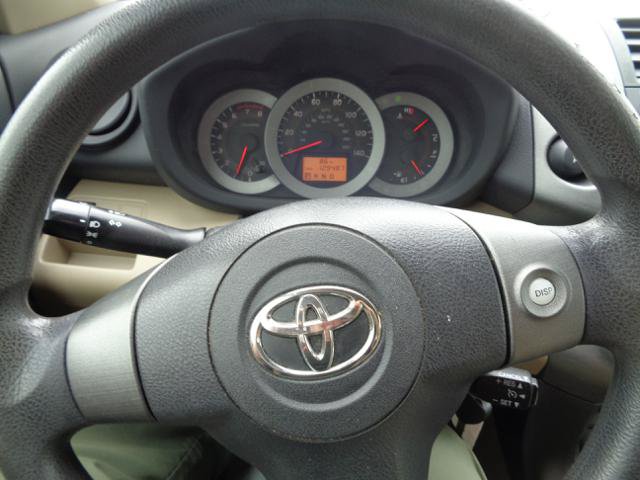 Used 2010 Toyota RAV4 4WD image 34