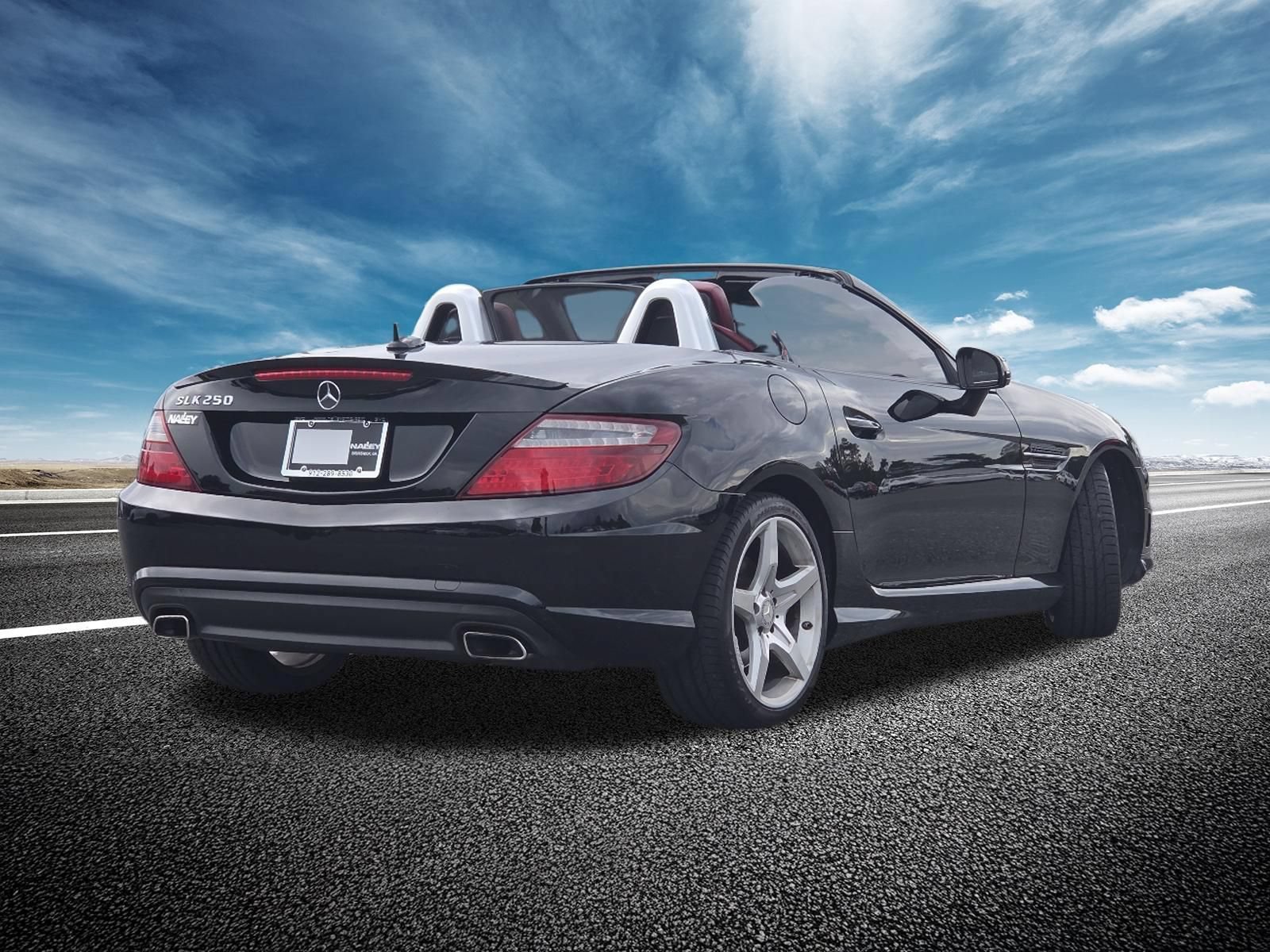 Used 2013 Mercedes-Benz SLK 250 image 15