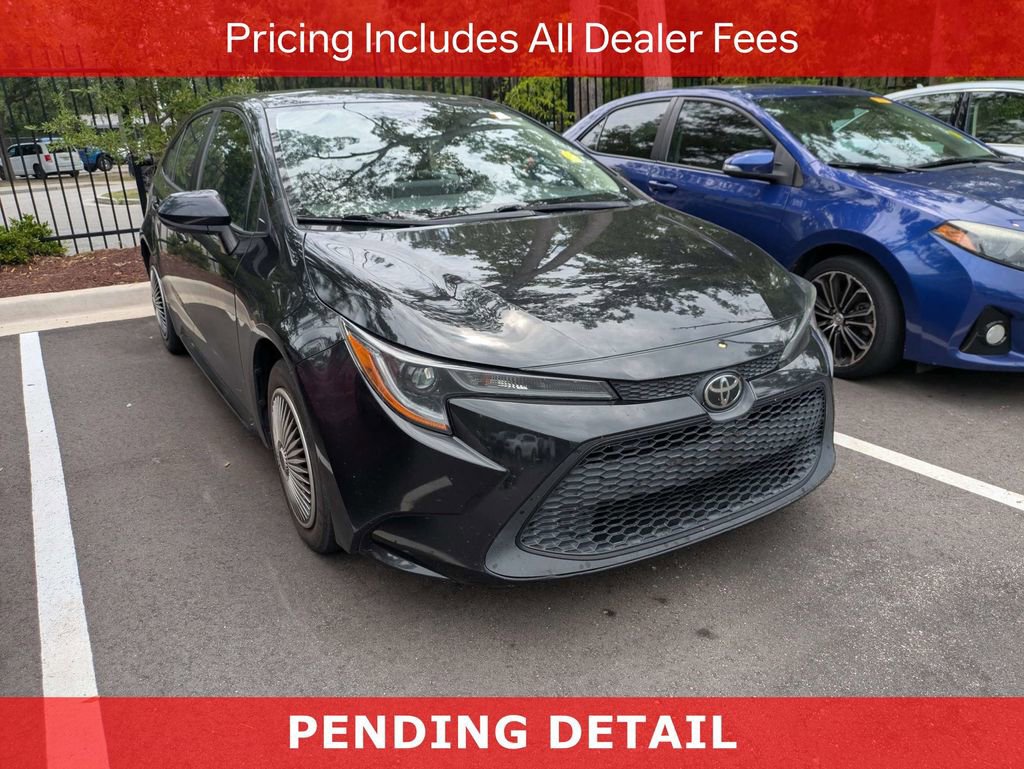 Used 2020 Toyota Corolla LE FWD image 1
