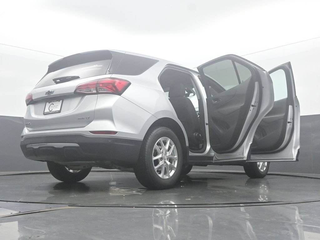 Used 2022 Chevrolet Equinox LT AWD/4WD image 59