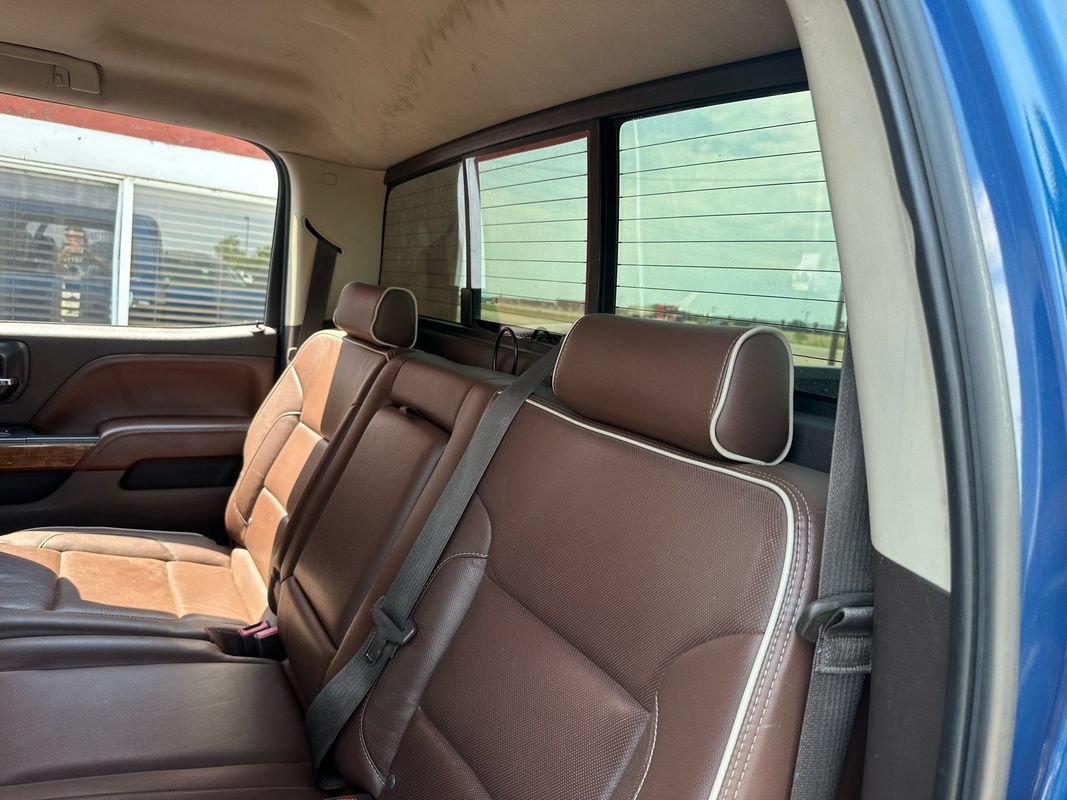 Used 2015 Chevrolet Silverado 2500 High Country w/ Duramax Plus Package AWD/4WD image 29