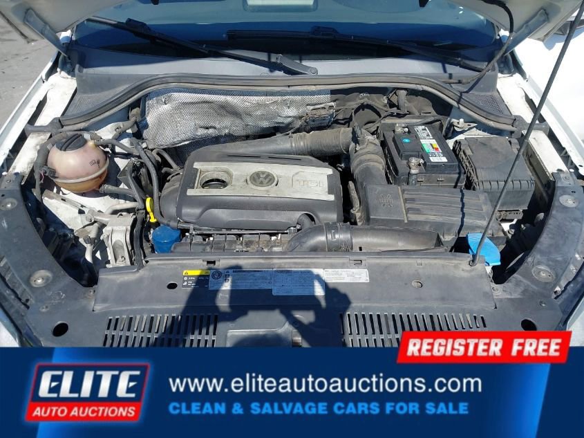 Used 2014 Volkswagen Tiguan SE image 19