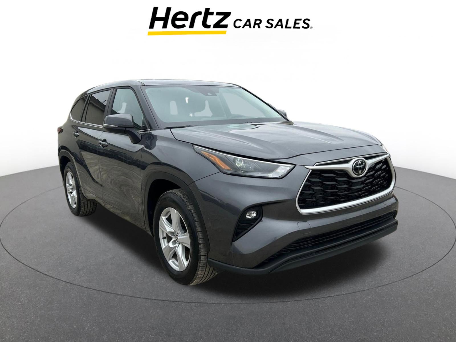 Used 2025 Toyota Highlander LE video 1