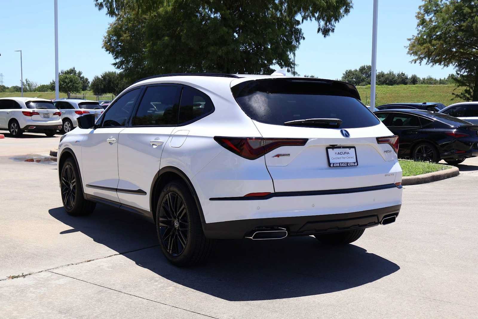 Certified 2026 Acura MDX A-Spec w/ Advance Package AWD/4WD image 4