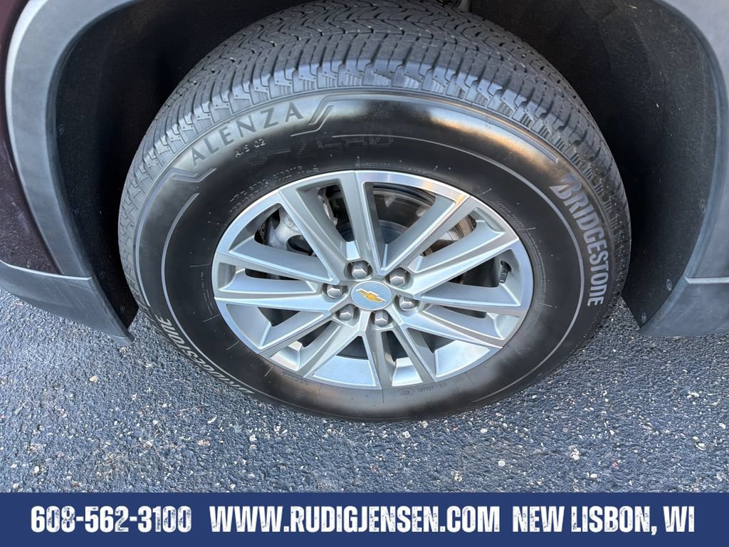 Used 2023 Chevrolet Traverse LT AWD/4WD image 25