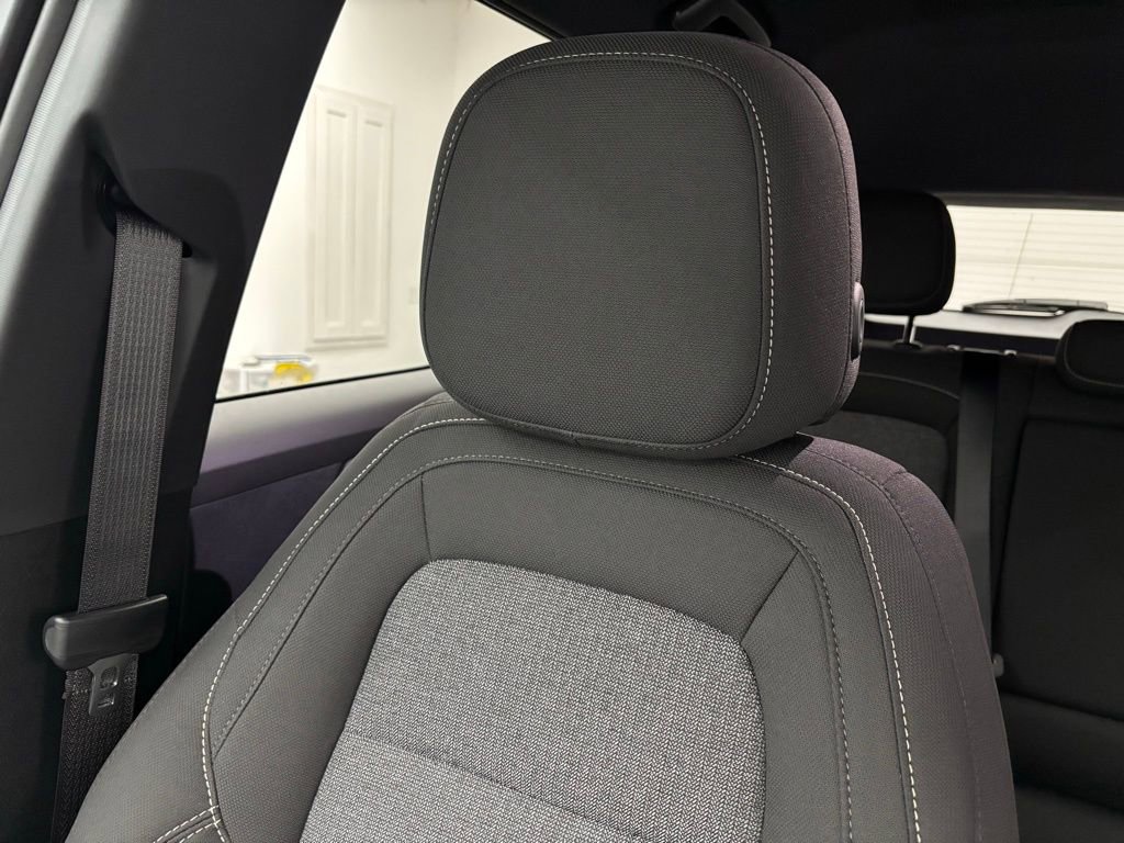 New 2026 GMC Terrain Elevation w/ Technology Package II image 33