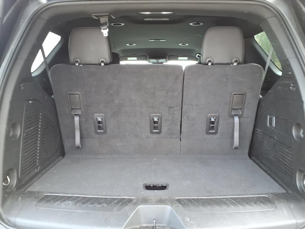 Used 2024 Chevrolet Tahoe LT AWD/4WD image 7