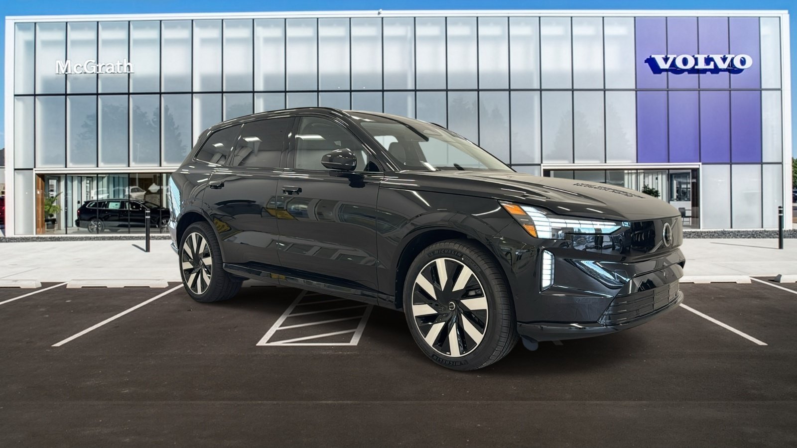 New 2026 Volvo EX90 Ultra