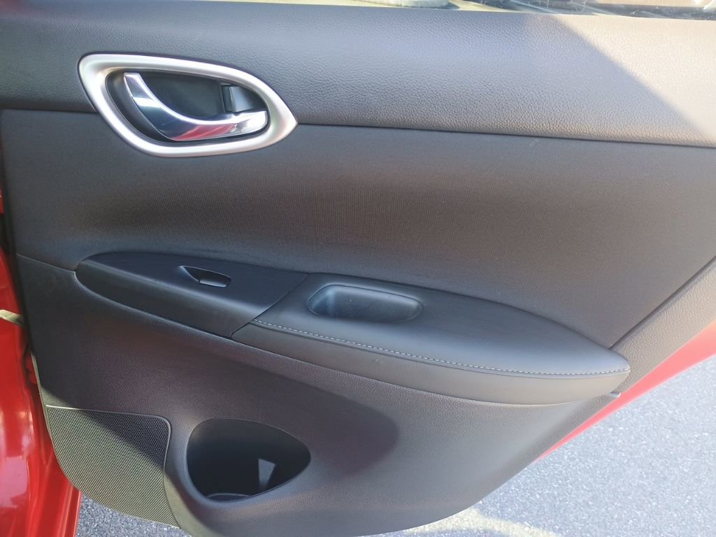 Used 2018 Nissan Sentra SV image 18