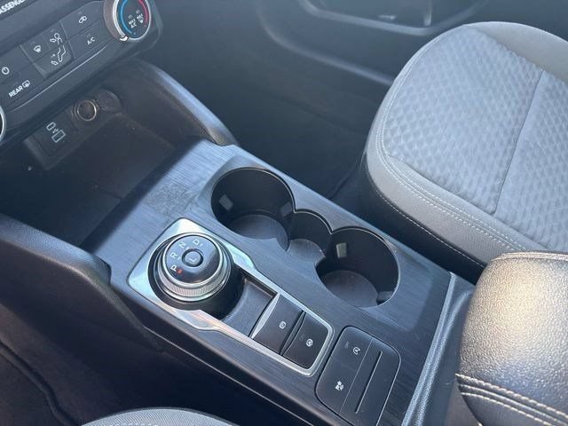 Used 2022 Ford Escape SE FWD image 26