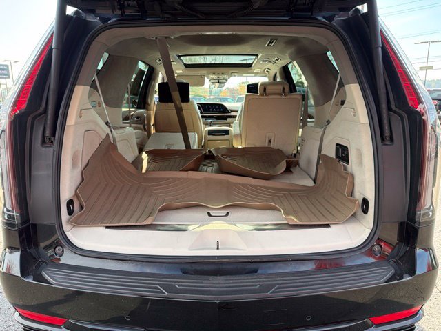 Used 2023 Cadillac Escalade Sport Platinum AWD/4WD image 31