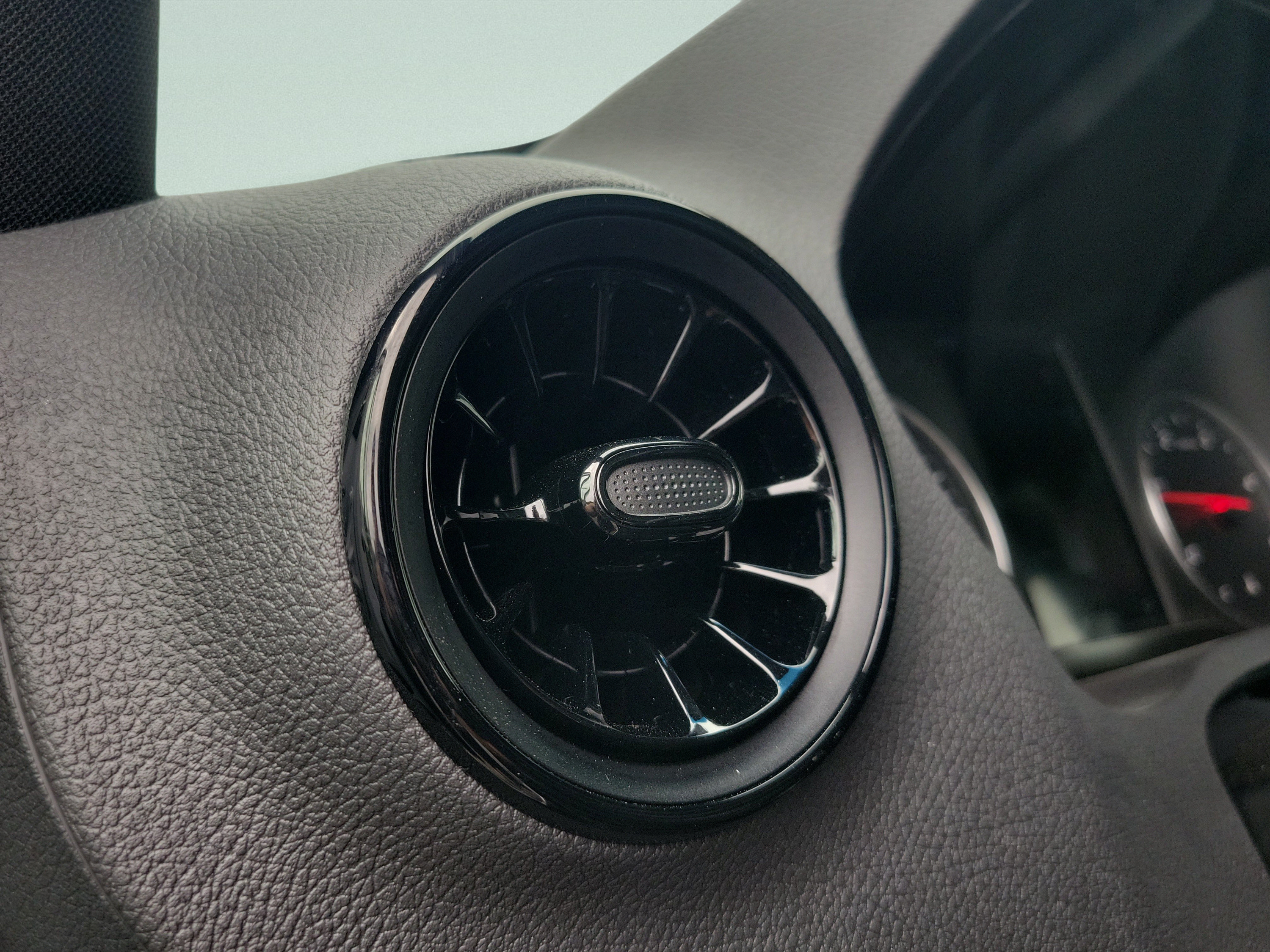 New 2025 Mercedes-Benz Sprinter 2500 image 16