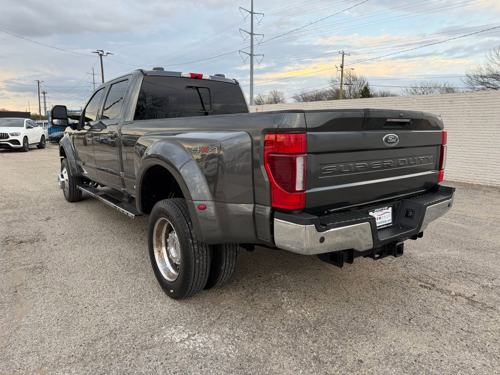 Used 2020 Ford F450 Lariat w/ Lariat Ultimate Package image 4