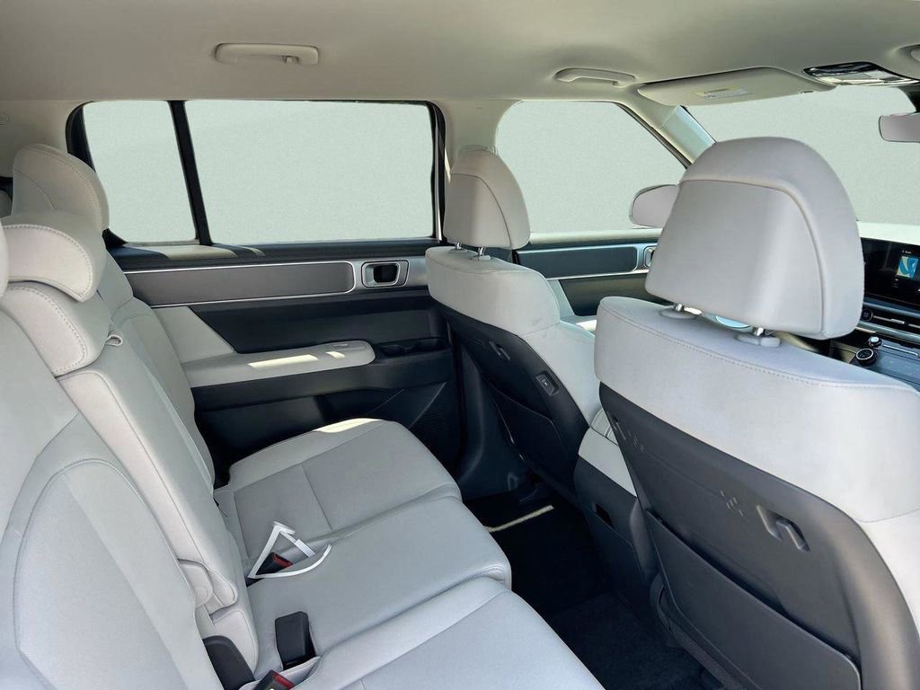 New 2026 Hyundai Santa Fe SE image 22