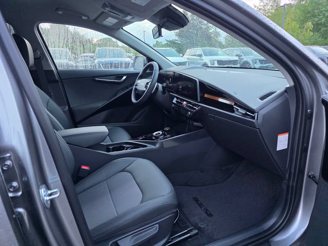 New 2026 Kia Niro Wind w/ Wind Preserve Package FWD image 11