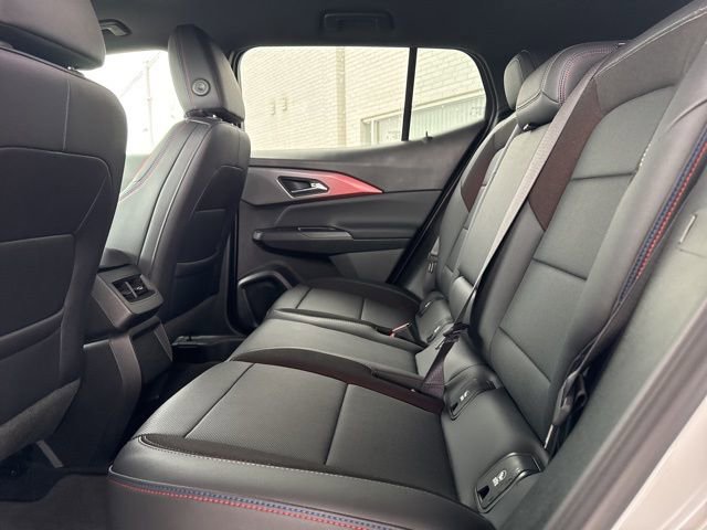 New 2025 Chevrolet Equinox EV RS image 32