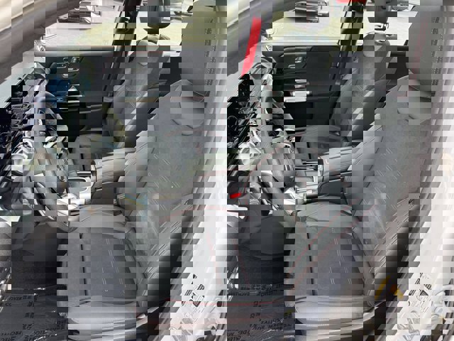 Used 2024 Mercedes-Benz GLB 35 AMG 4MATIC image 16