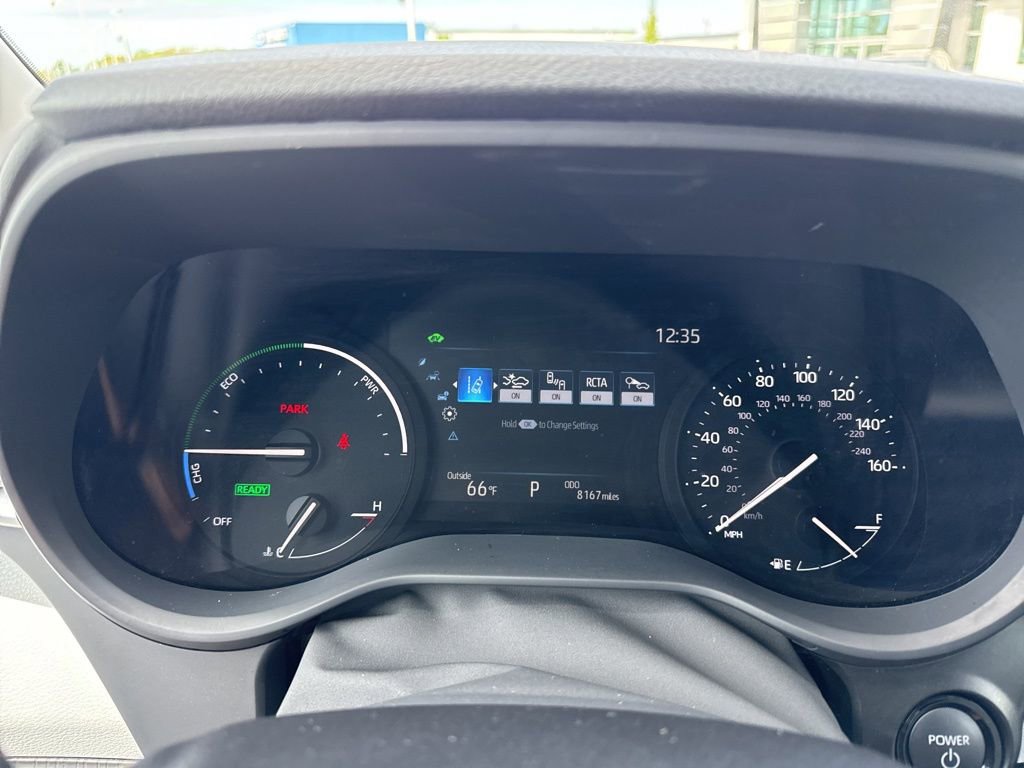 Used 2025 Toyota Sienna LE FWD image 25