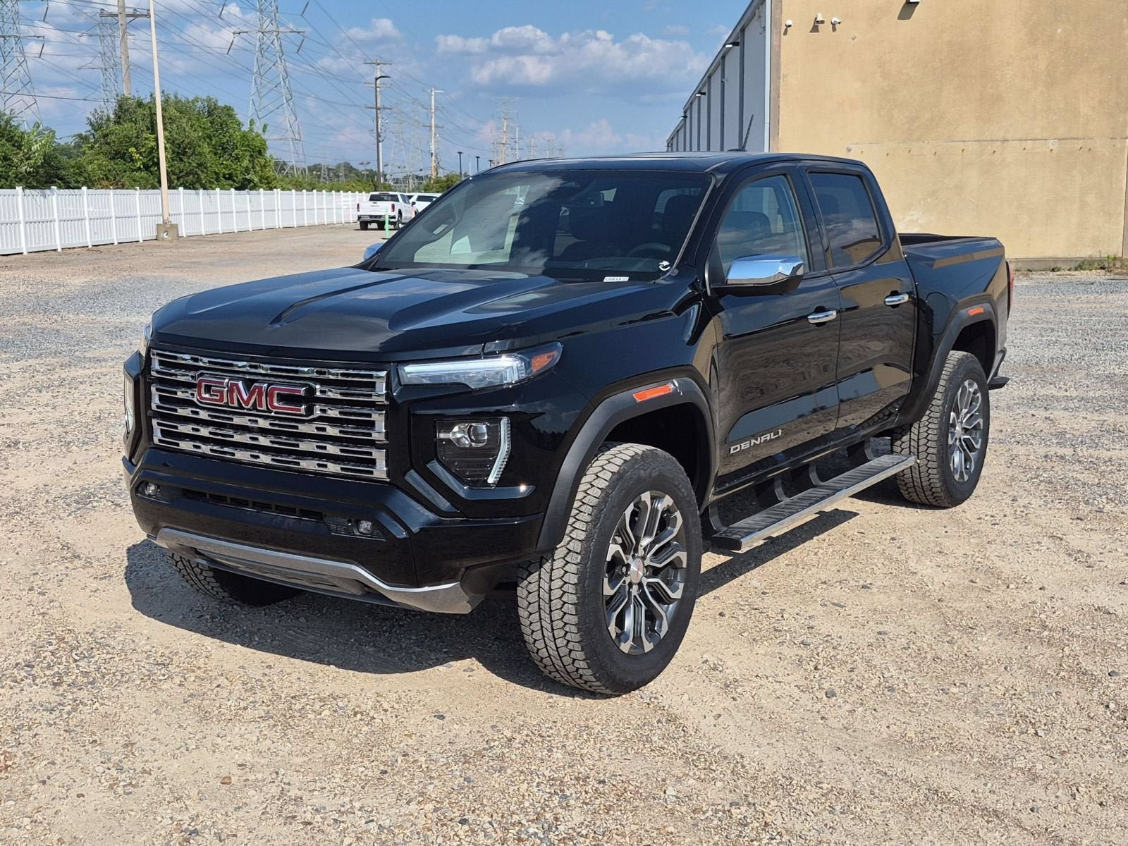 New 2026 GMC Canyon Denali AWD/4WD image 10