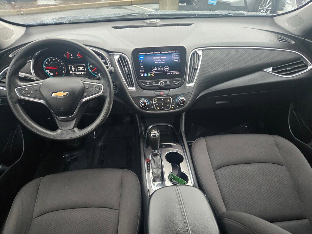 Used 2019 Chevrolet Malibu LT image 10