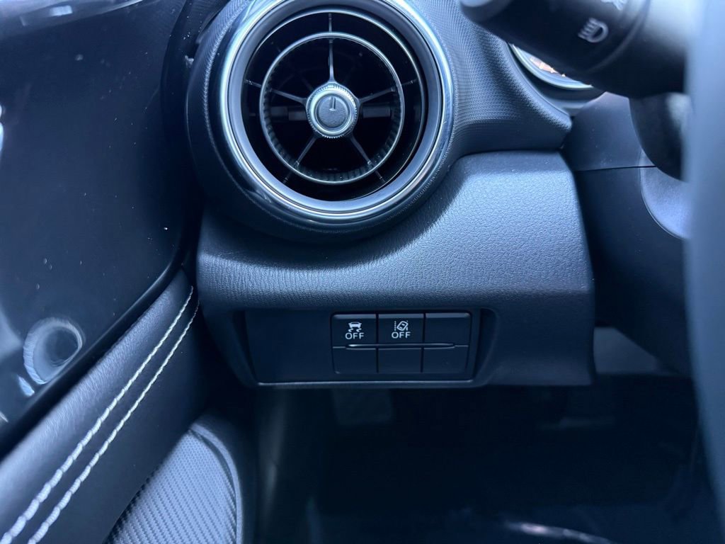 Used 2022 MAZDA MX-5 Miata RF Grand Touring image 14