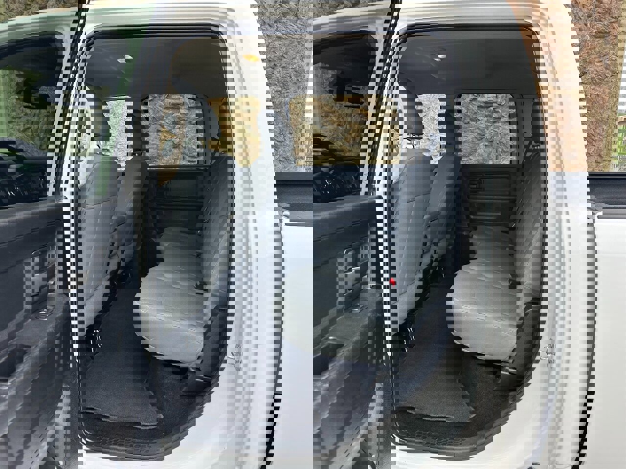 Used 2018 RAM 2500 Tradesman w/ Chrome Appearance Group image 22