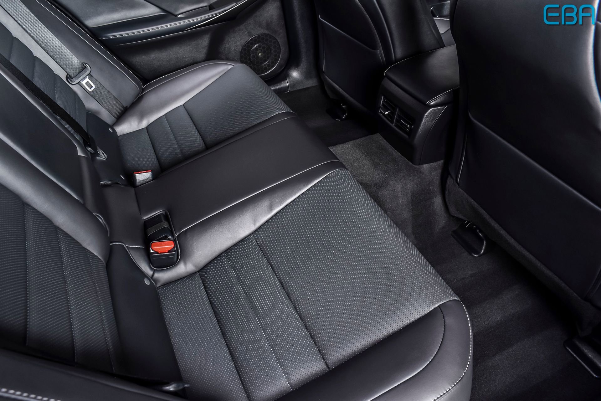 Used 2022 Lexus IS 500 image 22