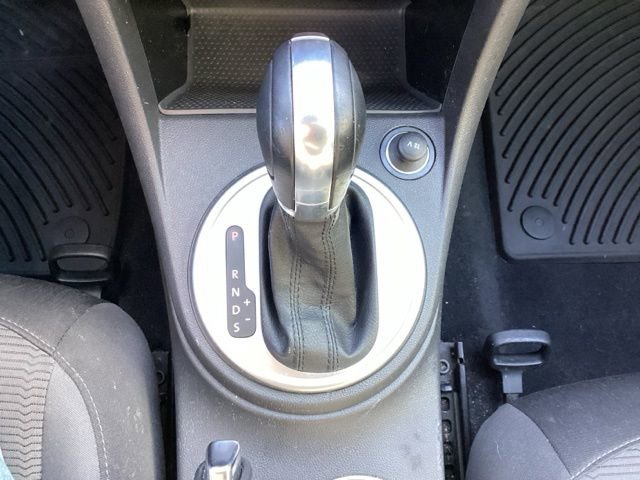 Used 2016 Volkswagen Beetle 1.8T S image 18