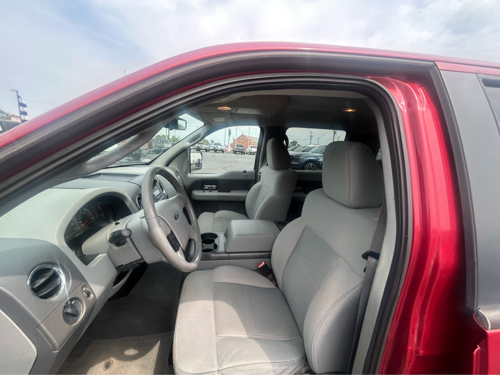 Used 2007 Ford F150 XLT RWD image 12