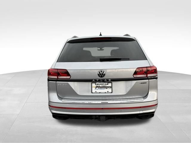 Used 2023 Volkswagen Atlas SEL R-Line image 13