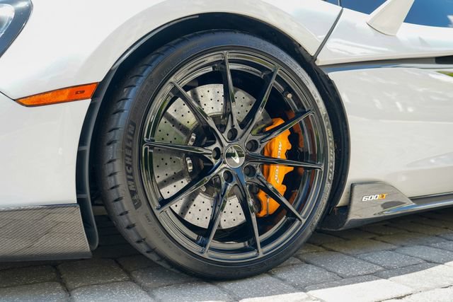 Used 2019 McLaren 600LT RWD image 42