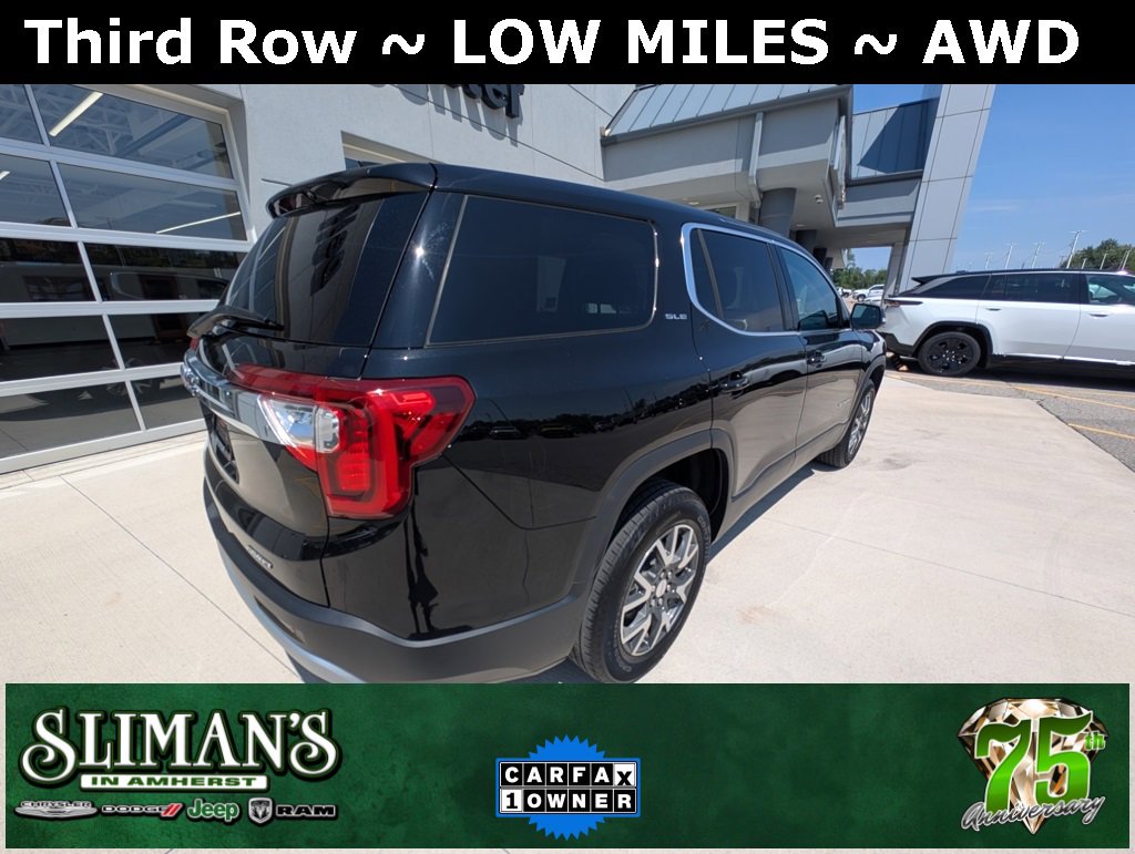 Used 2023 GMC Acadia SLE image 4