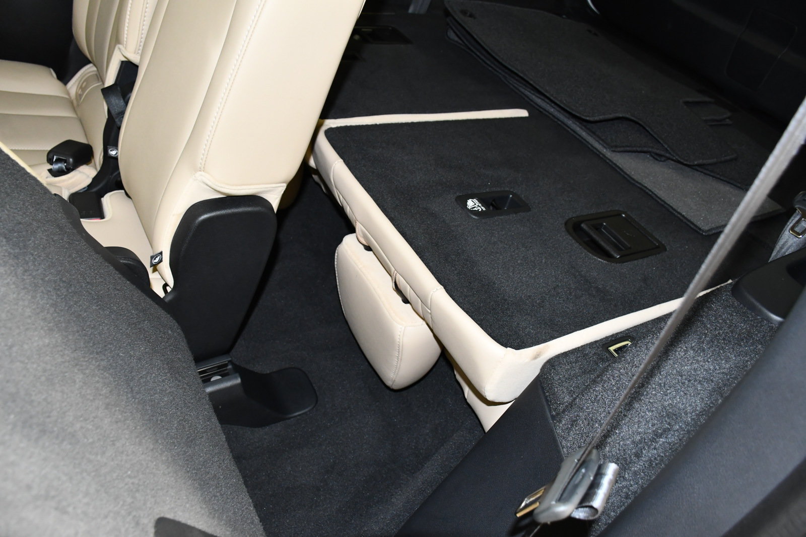 Certified 2024 Acura MDX SH-AWD w/ Technology Package image 49