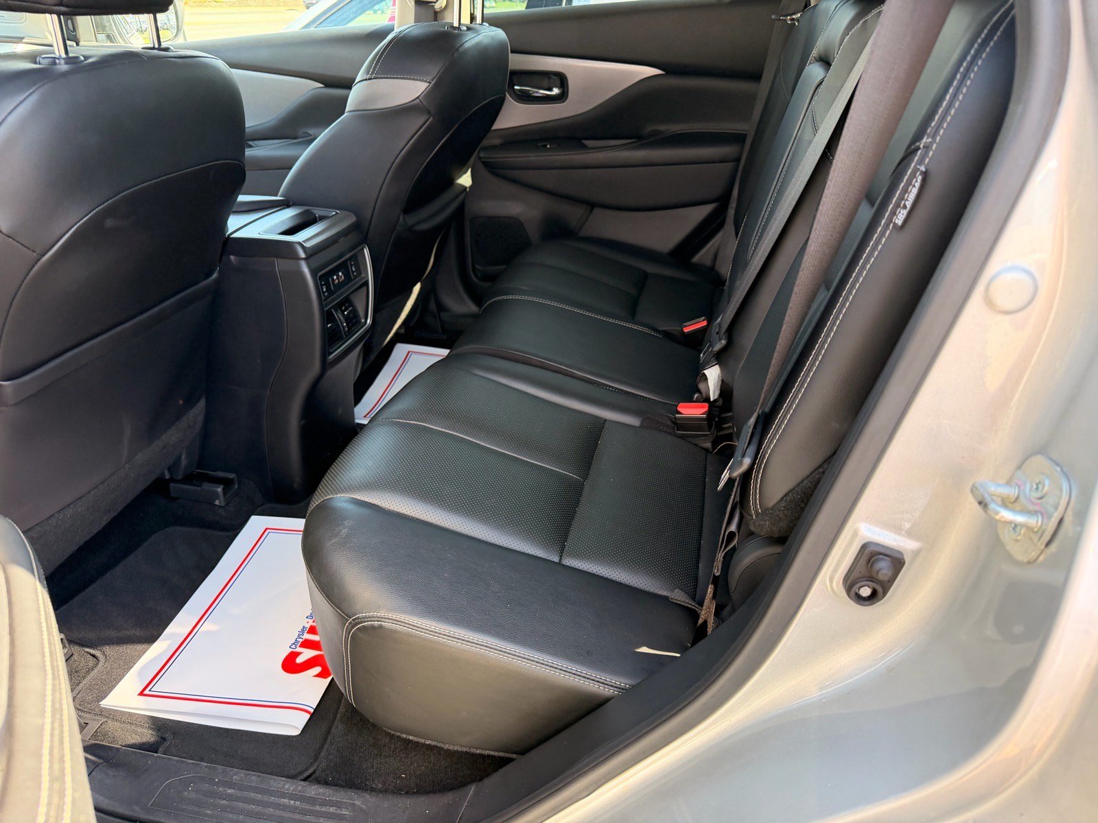 Used 2020 Nissan Murano SL w/ Moonroof Package AWD/4WD image 12