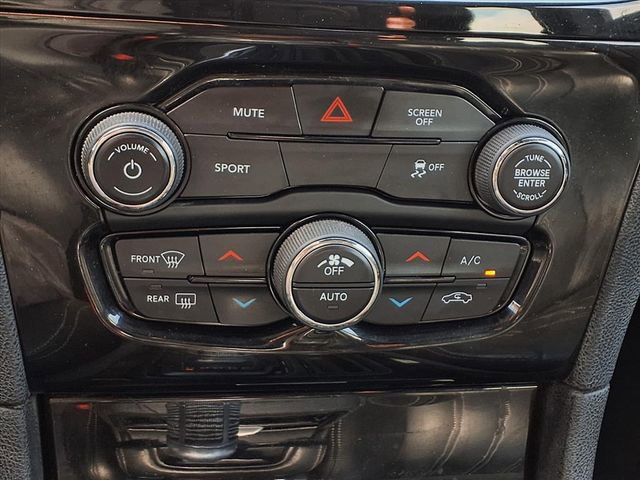 Used 2019 Chrysler 300 S image 13