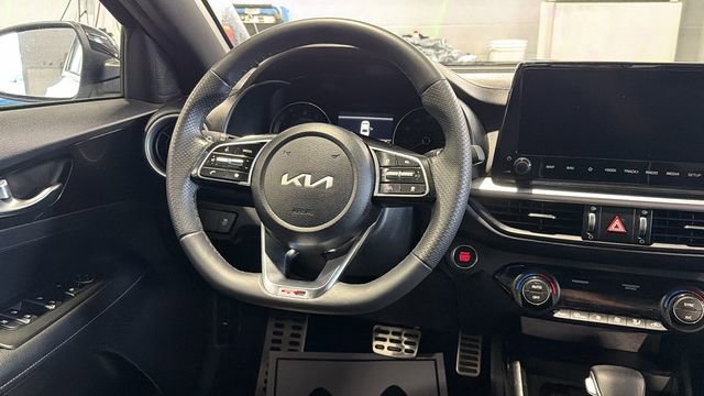 Used 2023 Kia Forte GT-Line w/ GT-Line Technology Package FWD image 16