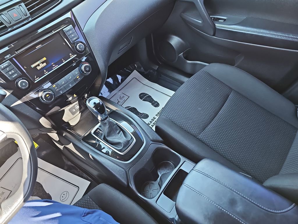 Used 2020 Nissan Rogue Sport S w/ Appearance Package image 28