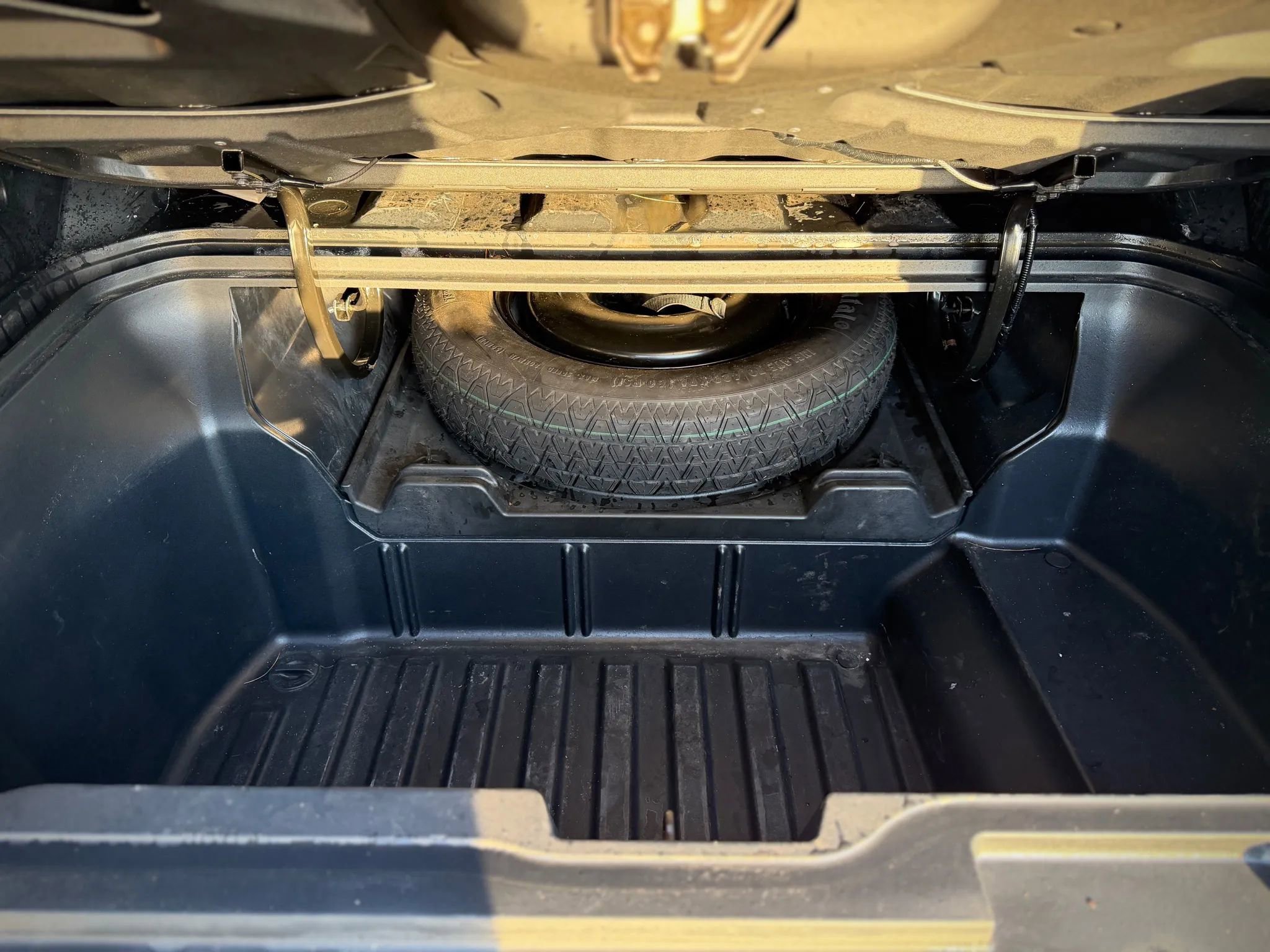 Used 2014 Honda Ridgeline RTL image 6