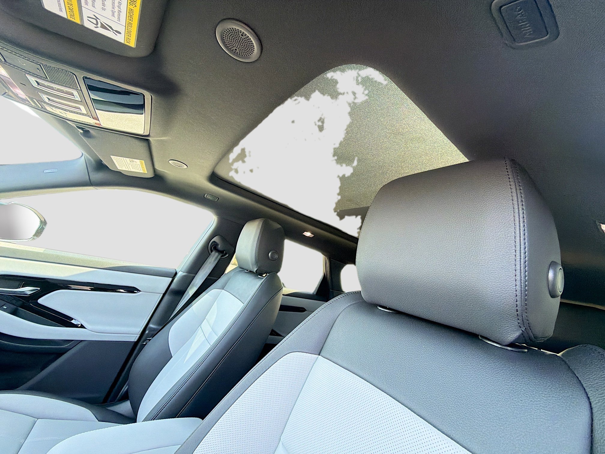 New 2026 Land Rover Range Rover Evoque Dynamic SE image 26