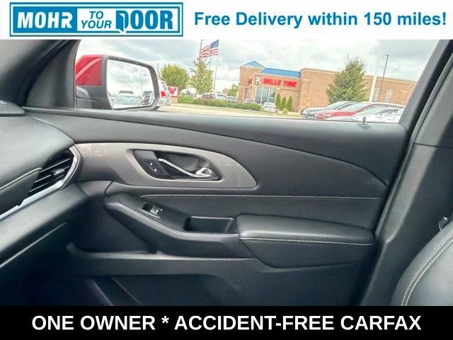 Used 2023 Chevrolet Traverse LT w/ LT Premium Package AWD/4WD image 29