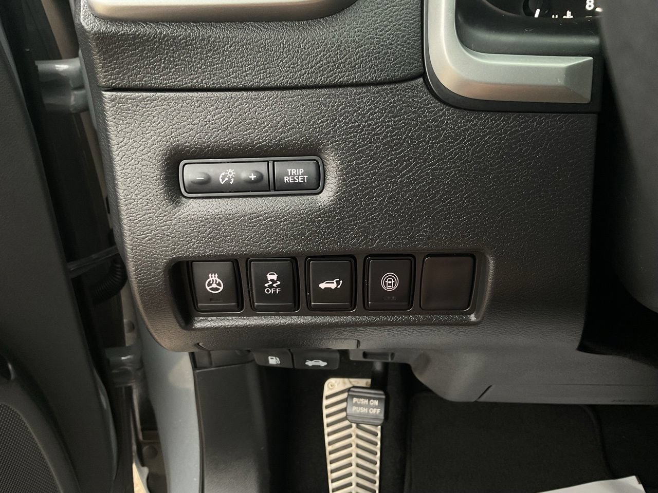 Used 2023 Nissan Murano Platinum w/ Cargo Package FWD image 25