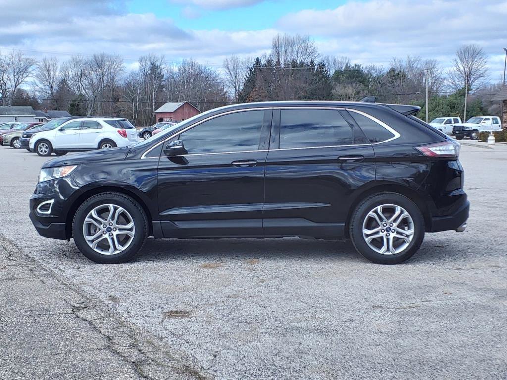Used 2018 Ford Edge Titanium w/ Equipment Group 301A image 2