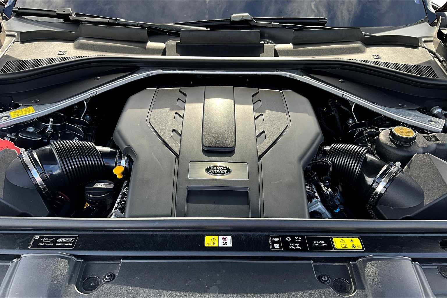 Used 2023 Land Rover Range Rover Long Wheelbase SE image 61