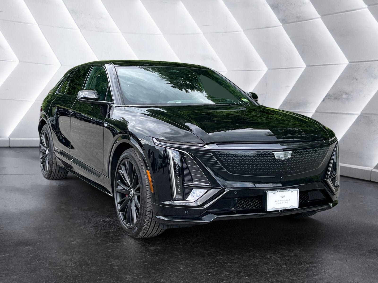 Used 2026 Cadillac Lyriq V w/ LPO, Floor Liner Package AWD/4WD image 8